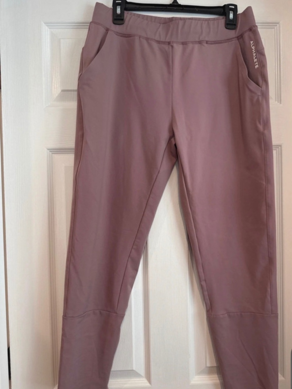 Alphalete Jogger